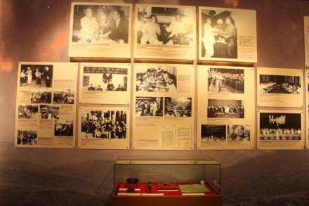 Trưng bày gần 400 hình ảnh, tài liệu quý về quan hệ Việt - Lào tại Hà Nội