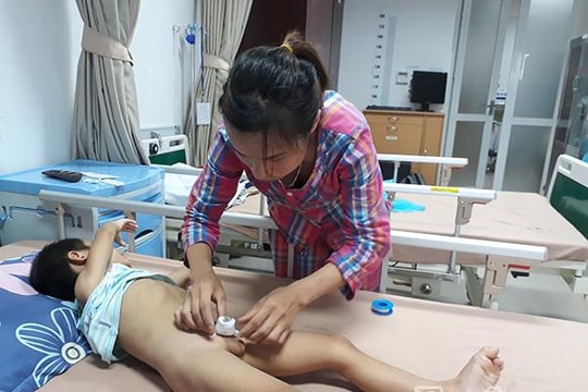 Cắt bao quy đầu cho con: Đây là yếu tố hàng đầu để các mẹ quan tâm dù ở bất cứ cơ sở y tế nào