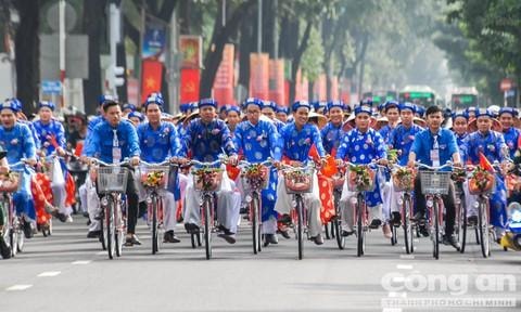 100 đôi uyên ương nên duyên vợ chồng trong Lễ cưới tập thể 2017