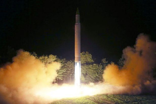Triều Tiên sắp phóng tên lửa đủ sức vươn tới Anh, Mỹ?
