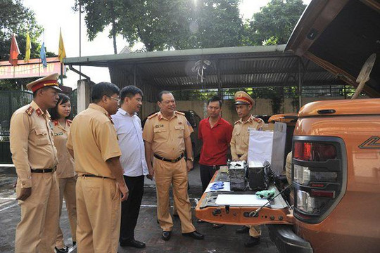 Bắt giữ vụ vận chuyển trái phép 30 bánh heroin trên cao tốc Hà Nội - Thái Nguyên