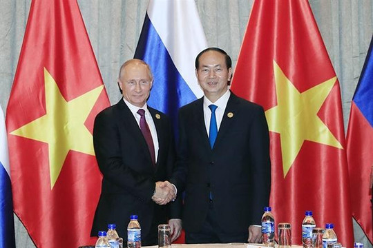 Chủ tịch nước Trần Đại Quang gặp Tổng thống Putin và Thủ tướng Lý Hiển Long