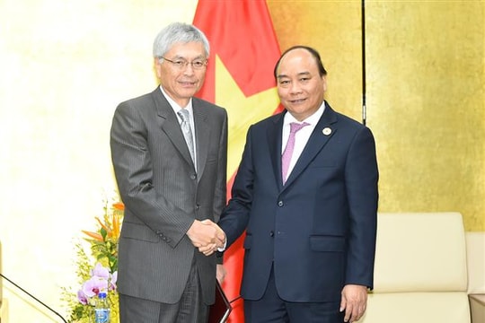 Thủ tướng Nguyễn Xuân Phúc tiếp lãnh đạo các tập đoàn hàng đầu của Nhật, Trung Quốc