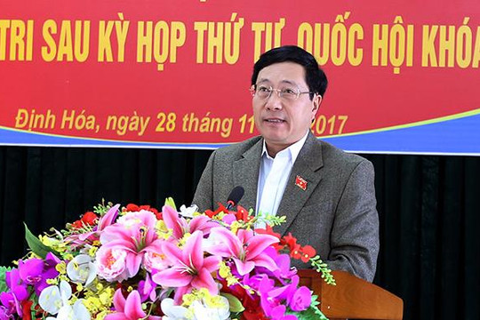 Phó Thủ tướng, Bộ trưởng Ngoại giao Phạm Bình Minh tiếp xúc cử tri tại huyện Định Hóa