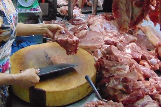 100% mẫu thịt lợn, gà, vịt chứa vi khuẩn gây tiêu chảy