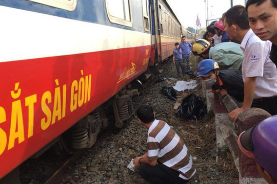 TP HCM: Tai nạn đường sắt, đường bộ kẹt xe kinh hoàng