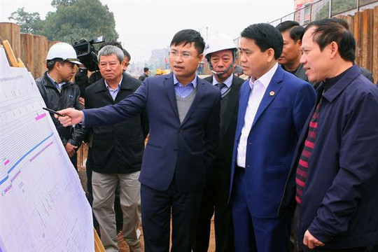 Chủ tịch UBND thành phố thăm công trình thi công cầu vượt An Dương - đường Thanh Niên