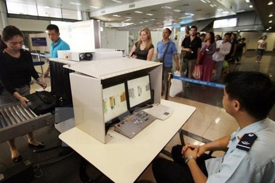 Cục Hàng không lên tiếng về vụ xâm nhập trái phép ở sân bay Vinh