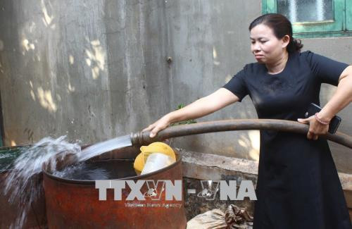 Nước giếng của một hộ dân ở Đắk Lắk nóng lên bất thường tới 70 độ C