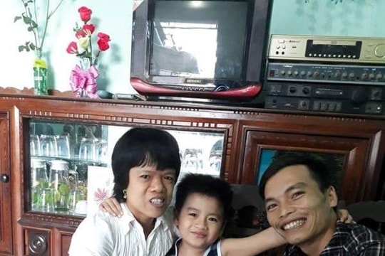 Cuộc sống hạnh phúc của đôi vợ chồng khuyết tật