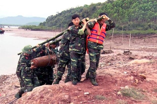 Quảng Ninh di dời thành công một quả bom nặng 225kg