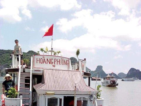 Khách Tây phàn nàn "chuyến đi kinh dị, vịnh Hạ Long", UBND tỉnh Quảng Ninh lên tiếng