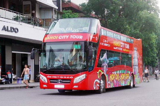 Hà Nội khai trương tuyến xe buýt hai tầng Hanoi City Tour
