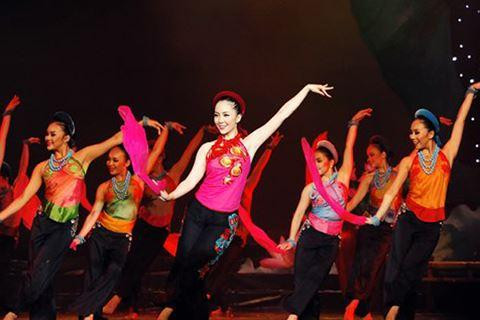 Tổ chức cuộc thi múa về Thăng Long - Hà Nội và biển đảo