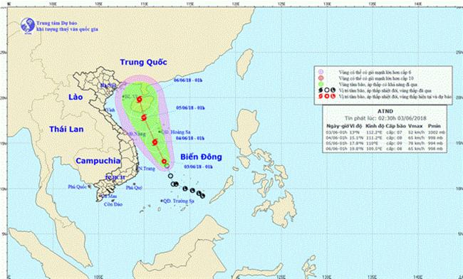 Áp thấp nhiệt đới đổi hướng, có khả năng mạnh lên thành bão