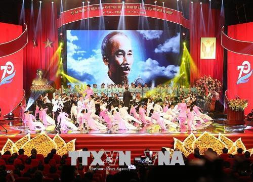 Long trọng kỷ niệm 70 năm Chủ tịch Hồ Chí Minh ra “Lời kêu gọi thi đua ái quốc”
