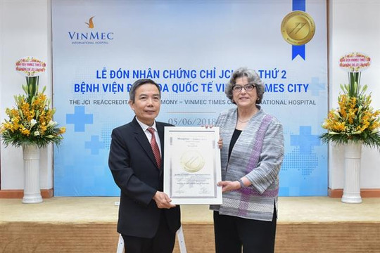 VINMEC Time City nhận chứng chỉ chất lượng quốc tế JCI lần thứ 2.
