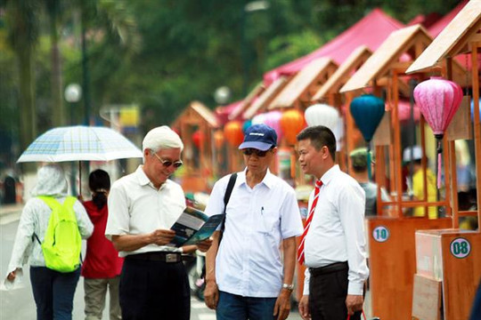 Phố đi bộ Trịnh Công Sơn thu hút 5.000 - 6.000 người/tuần