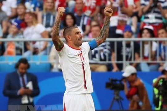 Aleksandar Kolarov "bắn nát" hy vọng của Costa Rica