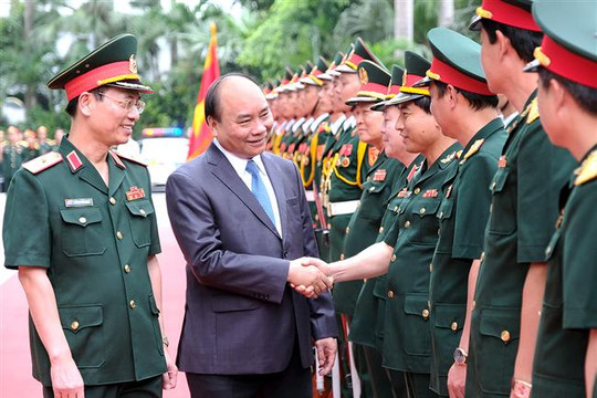Thủ tướng Nguyễn Xuân Phúc làm việc tại Tập đoàn Viettel