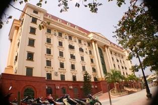 Trường Đại học Phương Đông: Số 171 Trung Kính, Cầu Giấy, Hà Nội