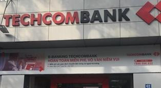 62 Trung Hòa, Cầu Giấy, Hà Nội: Ngân hàng Techcombank