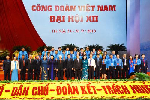 Phát biểu của Tổng Bí thư Nguyễn Phú Trọng tại Đại hội đại biểu Công đoàn Việt Nam lần thứ XII