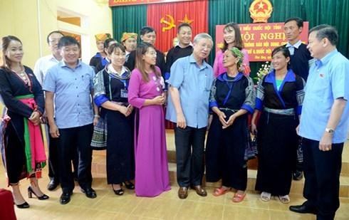 Thường trực Ban Bí thư Trần Quốc Vượng tiếp xúc cử tri huyện Mù Cang Chải, tỉnh Yên Bái