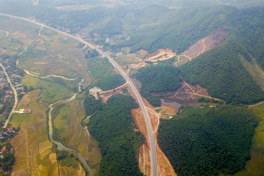 Toàn cảnh tuyến đường BOT gần 3.000 tỷ đồng nối Hòa Lạc-Hòa Bình
