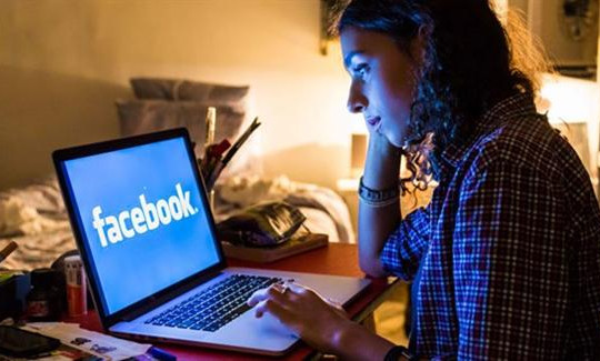 Làm thế nào để biết tài khoản Facebook có bị tin tặc hack hay không?