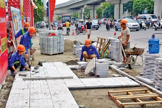 Tăng cường quản lý chất lượng dự án thi công lát hè của Hà Nội