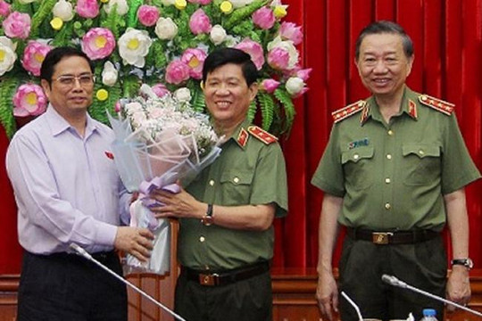 Đảng ủy Công an Trung ương công bố quyết định Bộ Chính trị về công tác cán bộ