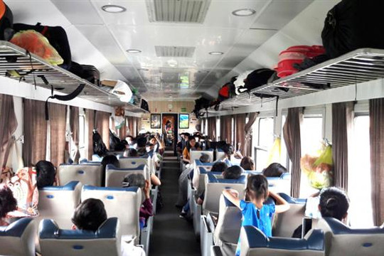 Đường sắt giảm giá vé cho nhiều đối tượng