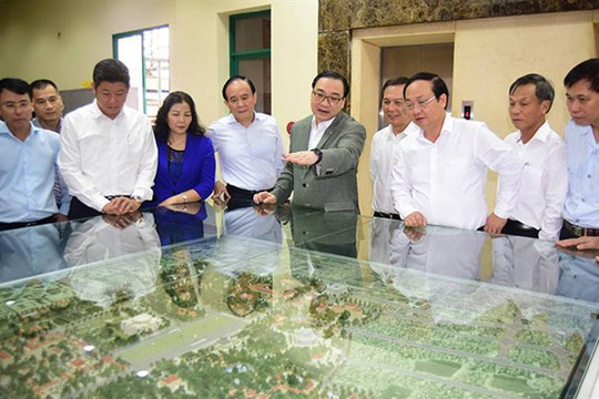 Bí thư Thành ủy Hà Nội Hoàng Trung Hải làm việc với Sở Quy hoạch - Kiến trúc