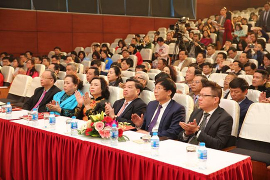 Hà Nội: Trao hai giải thưởng báo chí quan trọng về xây dựng Đảng và phát triển văn hoá