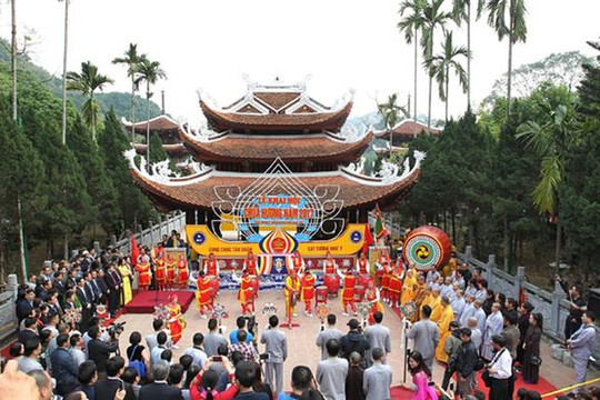 Lễ hội chùa Hương 2019: Tăng cường an ninh, thêm phao cứu sinh