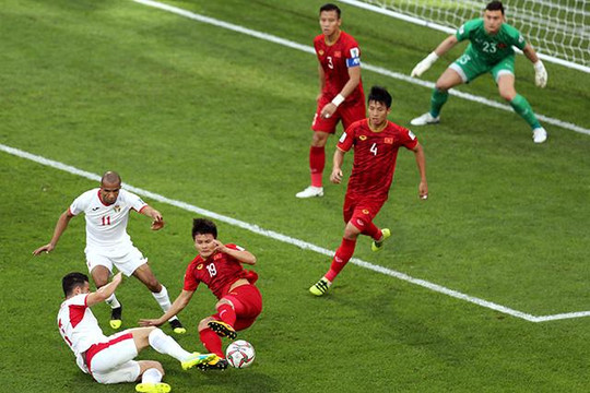 Việt Nam 1-1 Jordan (luân lưu 4-2): Việt Nam hiên ngang vào tứ kết