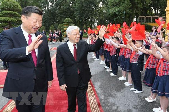 Lãnh đạo Việt Nam - Trung Quốc gửi thư chúc mừng năm mới Kỷ Hợi