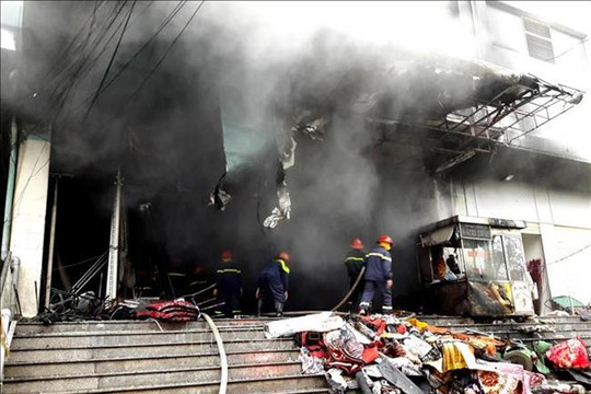 Cháy chợ trung tâm Thái Nguyên, thiệt hại khoảng 500 triệu đồng