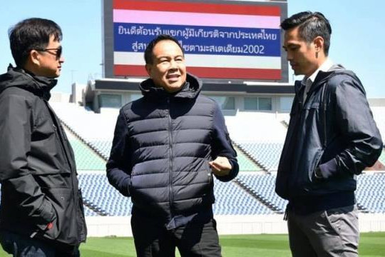 Các HLV châu Âu đồng loạt từ chối dẫn dắt tuyển Thái Lan