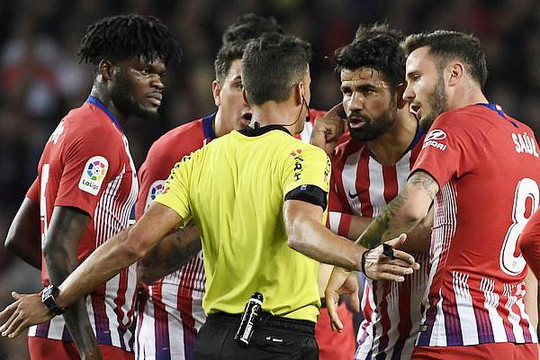 Barcelona 2-0 Atletico Madrid: Diego Costa nhận thẻ đỏ vì lôi cả mẹ trọng tài ra xúc phạm