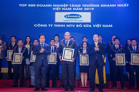 Công ty sữa bò Việt Nam thuộc Vinamilk nằm trong top 100 của bảng xếp hạng 500 doanh nghiệp tăng trưởng nhất Việt Nam (Fast 500).