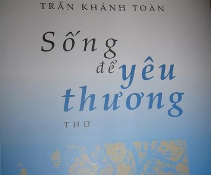 Yêu để sống, sống để yêu thương