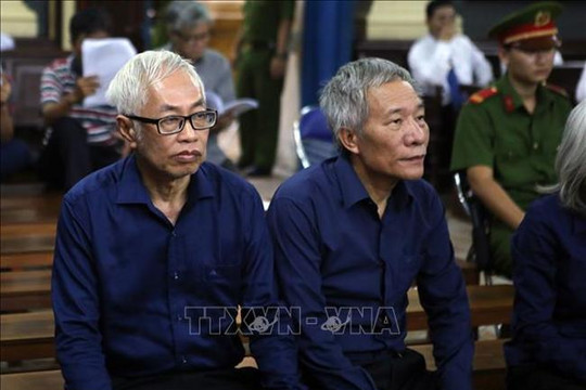 Xét xử ''đại án'' tại Dong A bank: Bác kháng cáo kêu oan của Phan Văn Anh Vũ