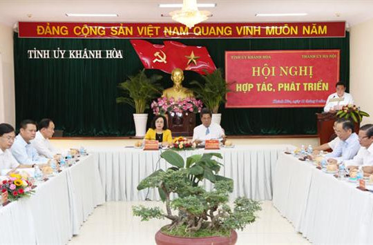 Hà Nội và Khánh Hòa thúc đẩy hợp tác trên các lĩnh vực