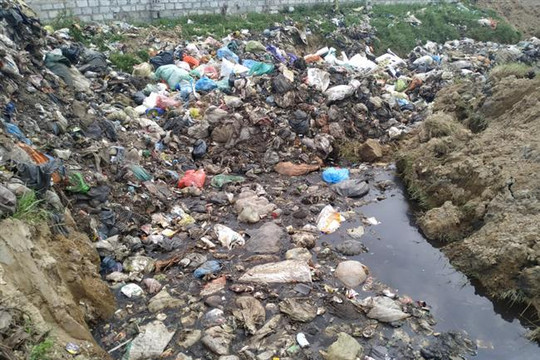 Chôn lấp rác thải trái quy định, trách nhiệm của chính quyền xã Xuân Hội, huyện Nghi Xuân, Hà Tĩnh để ở đâu?