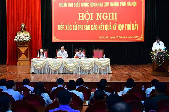 Bí thư Thành ủy Hà Nội Hoàng Trung Hải tiếp xúc cử tri huyện Mê Linh