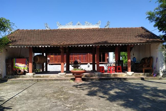 Đền Cẩm Bào: Nơi lưu giữ những giá trị văn hóa