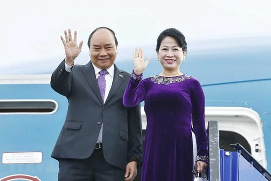 Thủ tướng Nguyễn Xuân Phúc lên đường tham dự Hội nghị Cấp cao ASEAN