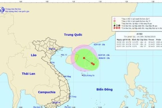 Xuất hiện áp thấp nhiệt đới mạnh cấp 9 trên Biển Đông